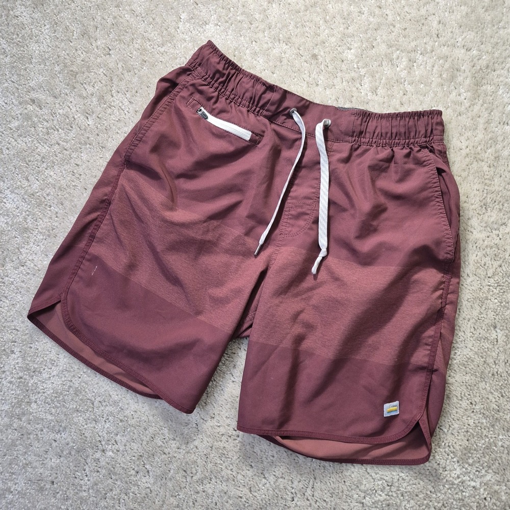 Vuori Banks Athletic Shorts Mens Small Red Performance Running Gym Hiking Peppy